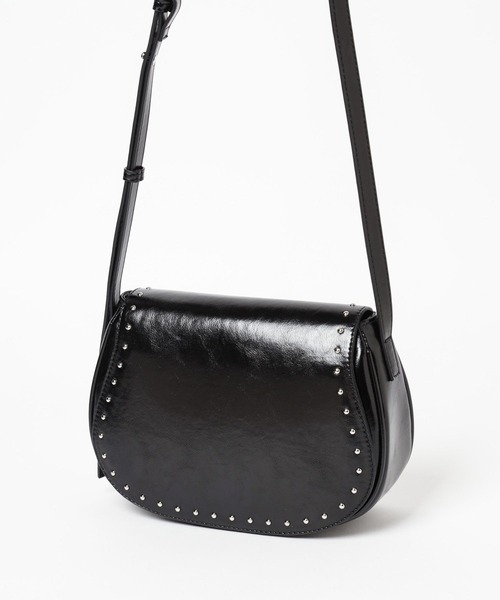 LOWRYS FARM（ローリーズファーム）の「スタッズフラップショルダー 132705（ショルダーバッグ・レディース・ブラック/ブラウン・FREE）」の7枚目の写真