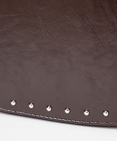 LOWRYS FARM（ローリーズファーム）の「スタッズフラップショルダー 132705（ショルダーバッグ・レディース・ブラック/ブラウン・FREE）」の20枚目の写真