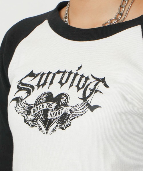 GORGE(ゴージ)の「サバイヴラグランロンT(Tシャツ/カットソー・レディース・オフホワイト/ブラック・F)」の9枚目の写真