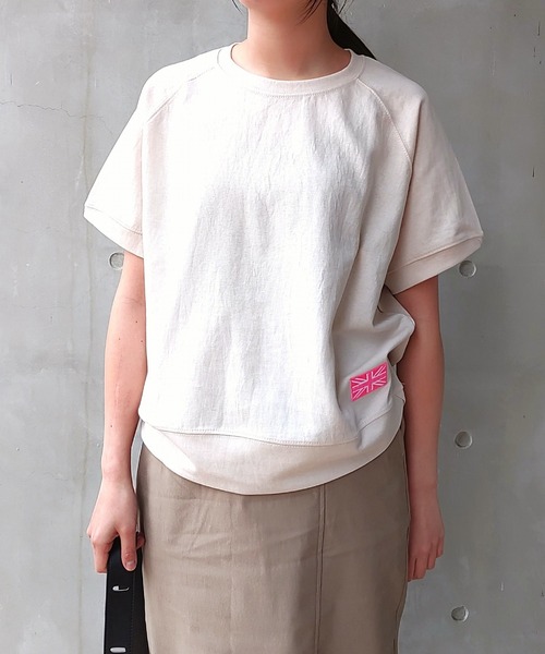 Q(キュー)の「ワッペン付き半袖スウェット(スウェット・レディース・ブラック/グリーン/ベージュ・MEDIUM)」の20枚目の写真