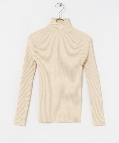 ITEMS URBANRESEARCH（アイテムズ アーバンリサーチ）の「モチモチハイネックリブニット（ニット/セーター・レディース・ブルー/チャコールグレー/ブラック/アイボリー/レッド/ピンク・FREE）」の13枚目の写真