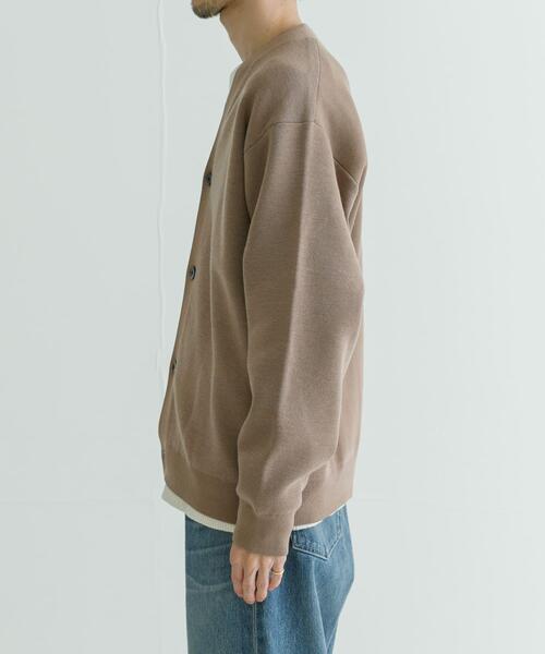 URBAN RESEARCH（アーバンリサーチ）の「『洗濯可』ウォッシャブルミラノリブカーディガン（カーディガン/ボレロ・メンズ・グリーン/ベージュ/ネイビー・MEDIUM/LARGE/X-LARGE）」の6枚目の写真