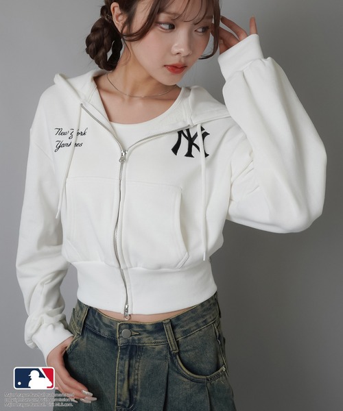 MLB（メジャーリーグベースボール）の「【MLB/メジャーリーグベースボール】ショートジップパーカー ジップアップパーカー（パーカー・レディース・オートミール/ネイビー/オフホワイト/杢グレー/ブラック・ONESIZE）」の14枚目の写真