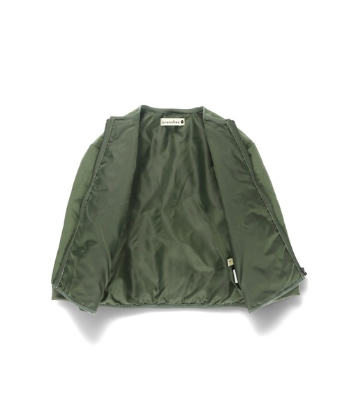 BRANSHES（ブランシェス）の「【キルティング】中綿ジャケット（ノーカラージャケット・キッズ・ブラック/アイボリー/カーキ・110cm/150cm/140cm/130cm/120cm/100cm/90cm）」の10枚目の写真