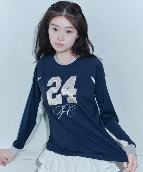 FCMM(エフシーエムエム)の「【日本限定】NUMBERING L/S TEE/ナンバリングロングスリーブT(Tシャツ/カットソー・レディース・イエロー/ネイビー/ホワイト・MEDIUM/SMALL)」の2枚目の写真
