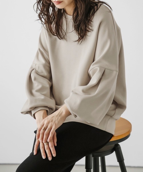 SUGAR BISKET(シュガービスケット)の「ドロップショルダーバルーンスリーブトップス(Tシャツ/カットソー・レディース・ブラック/ベージュ/オートミール/ホワイト・フリー)」の3枚目の写真