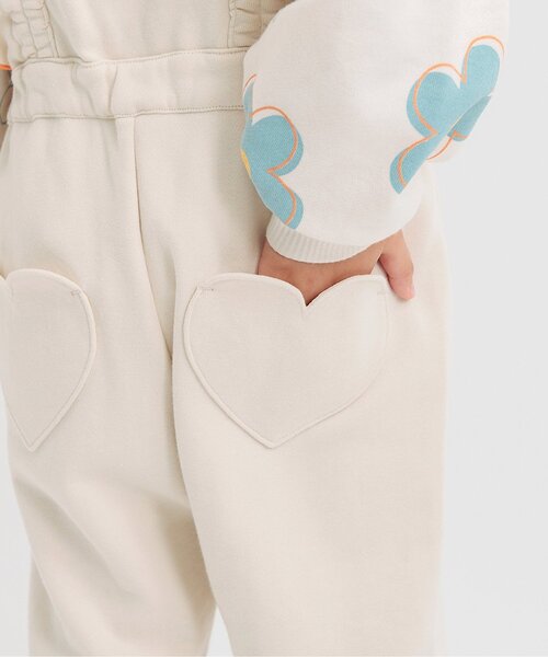 BREEZE（ブリーズ）の「ハートポケットサロペット（サロペット/オーバーオール・キッズ・オフホワイト/ブラウン・80/90/100/110/120/130）」の7枚目の写真