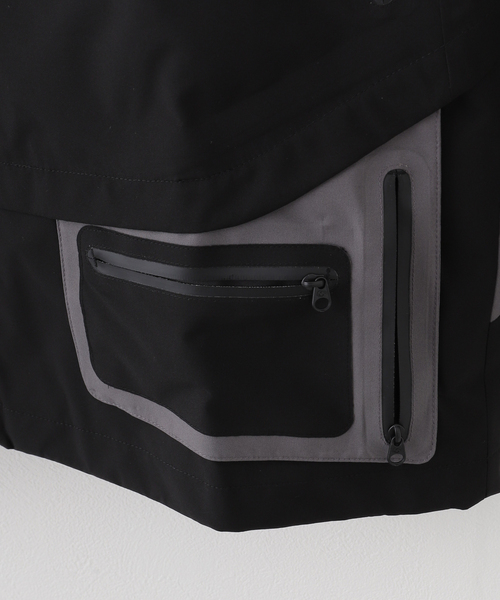 SAN SAN GEAR(サンサンギア)の「【SAN SAN GEAR / サン サン ギア】3L WINDBLOCK JACKET(マウンテンパーカー・メンズ・ブラック/ブルー系その他・2/1)」の9枚目の写真