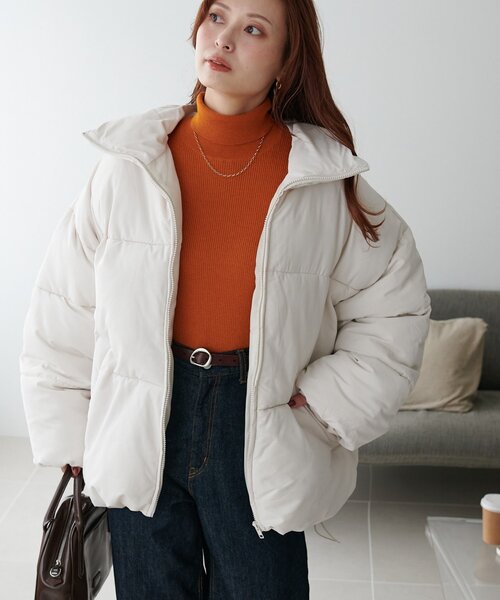 DISCOAT(ディスコート)の「【WEB限定】スタンドカラーダウンコート(ダウンジャケット/コート・レディース・ブラック/ベージュ/アイボリー・FREE)」の4枚目の写真