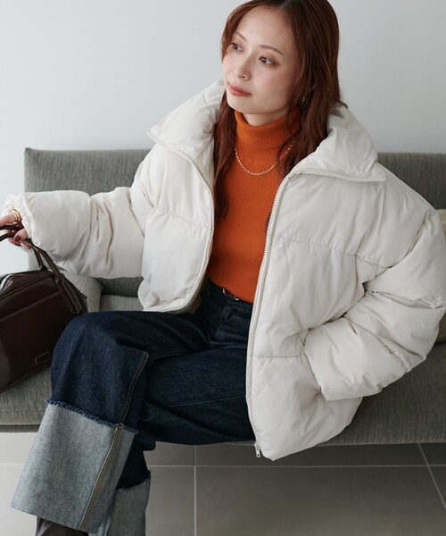 DISCOAT(ディスコート)の「【WEB限定】スタンドカラーダウンコート(ダウンジャケット/コート・レディース・ブラック/ベージュ/アイボリー・FREE)」の5枚目の写真