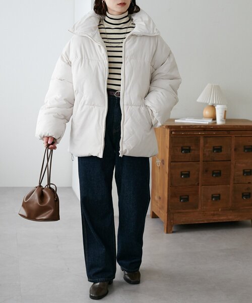 DISCOAT(ディスコート)の「【WEB限定】スタンドカラーダウンコート(ダウンジャケット/コート・レディース・ブラック/ベージュ/アイボリー・FREE)」の13枚目の写真