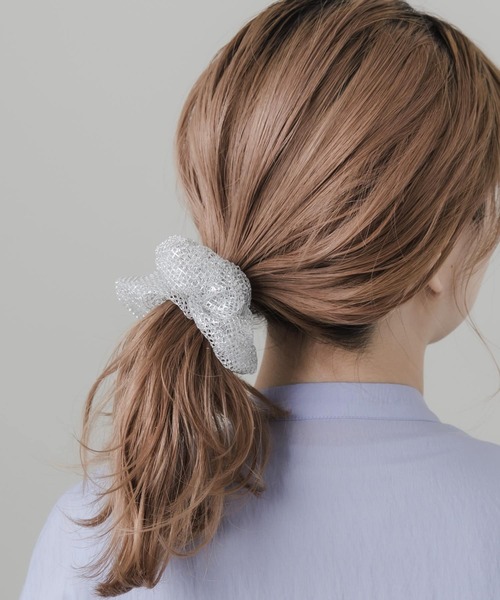 SMELLY（スメリー）の「メッシュラメシュシュ（シュシュ・レディース・シルバー・-）」の4枚目の写真