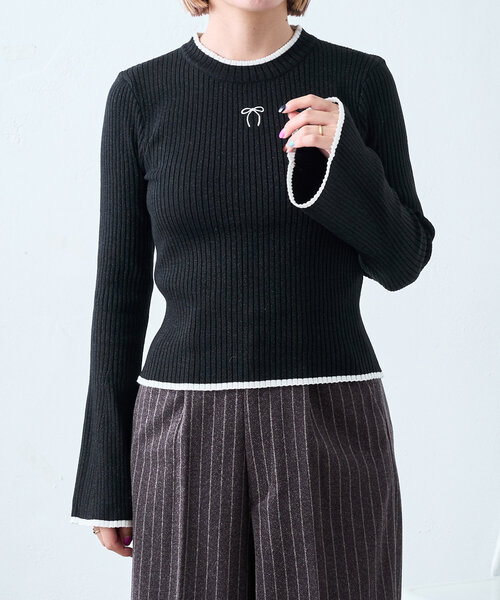 w closet(ダブルクローゼット)の「リボン刺繍リブニット(ニット/セーター・レディース・ブルー/オフホワイト/ブラック/ホワイト系その他・FREE)」の3枚目の写真