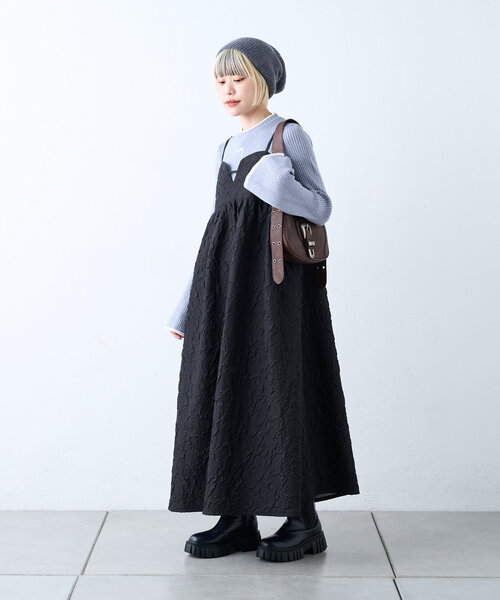 w closet(ダブルクローゼット)の「リボン刺繍リブニット(ニット/セーター・レディース・ブルー/オフホワイト/ブラック/ホワイト系その他・FREE)」の14枚目の写真