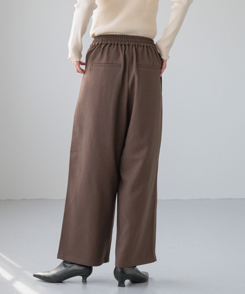 LOWRYS FARM（ローリーズファーム）の「ウールチョウイージーパンツ　144105（スラックス・レディース・ブラウン/ブラック/グレー・MEDIUM/LARGE）」の13枚目の写真
