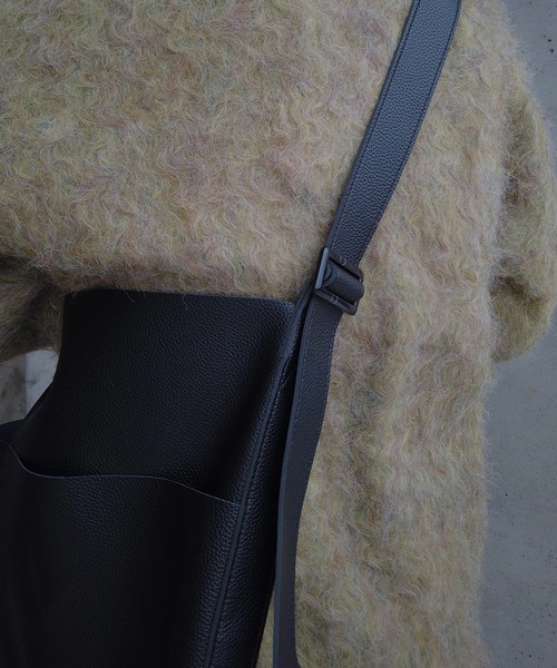 y/m by RIKA（イムバイリカ）の「フェイクレザーショルダーBAG（ショルダーバッグ・レディース・ブラック・FREE）」の3枚目の写真