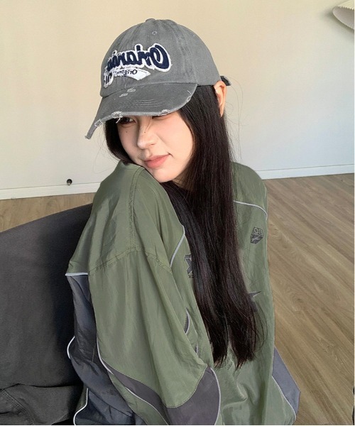 lilful（リルフル）の「ナイロンゲームプルオーバーシャツ（スウェット・レディース・カーキ/グレー・F）」の6枚目の写真