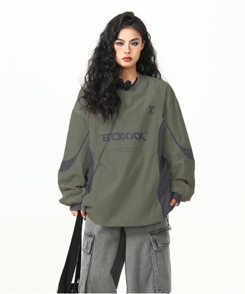 lilful（リルフル）の「ナイロンゲームプルオーバーシャツ（スウェット・レディース・カーキ/グレー・F）」の5枚目の写真