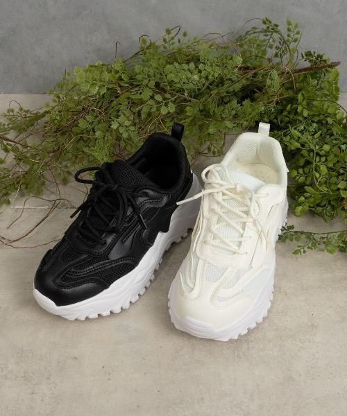 Fabby fabby（ファビィーファビィー）の「メッシュボリュームソールスニーカー（スニーカー・レディース・ブラック/ホワイト・SMALL/MEDIUM/LARGE）」の3枚目の写真