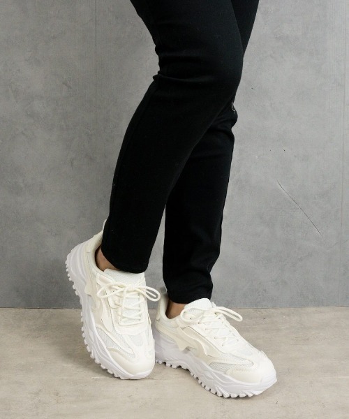 Fabby fabby（ファビィーファビィー）の「メッシュボリュームソールスニーカー（スニーカー・レディース・ブラック/ホワイト・SMALL/MEDIUM/LARGE）」の16枚目の写真