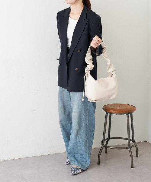 BIRTHDAY BAR（バースデイバー）の「フェイクレザーショルダー シャーリングミニバッグ（トートバッグ・レディース・アイボリー/ブルー/ブラック/ベージュ・0）」の6枚目の写真