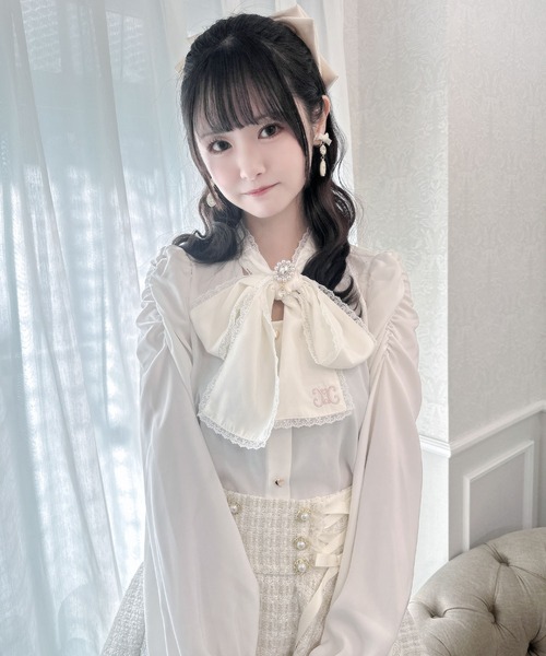 couture BY ROJITA(クチュールバイロジータ)の「ボウタイ刺繍入りブラウス(シャツ/ブラウス・レディース・ホワイト/ブラック・FREE)」の8枚目の写真