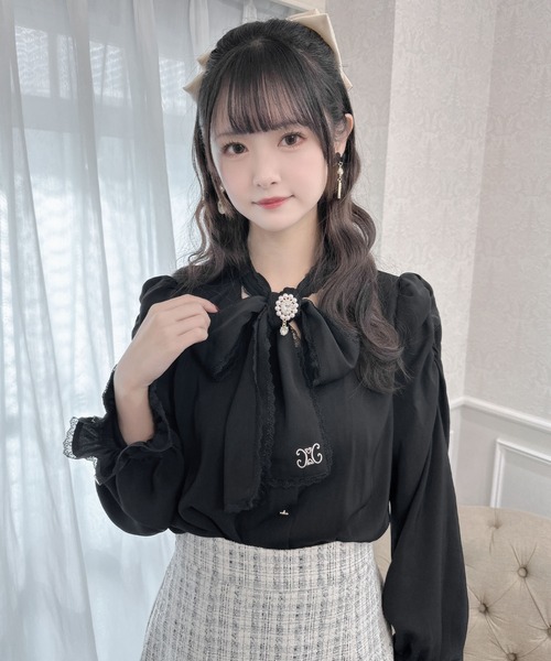 couture BY ROJITA(クチュールバイロジータ)の「ボウタイ刺繍入りブラウス(シャツ/ブラウス・レディース・ホワイト/ブラック・FREE)」の12枚目の写真