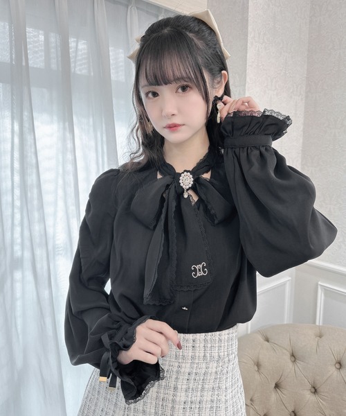 couture BY ROJITA(クチュールバイロジータ)の「ボウタイ刺繍入りブラウス(シャツ/ブラウス・レディース・ホワイト/ブラック・FREE)」の15枚目の写真