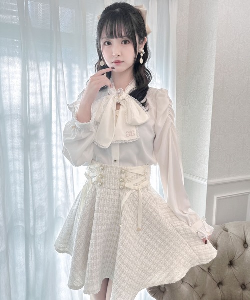 couture BY ROJITA(クチュールバイロジータ)の「ボウタイ刺繍入りブラウス(シャツ/ブラウス・レディース・ホワイト/ブラック・FREE)」の21枚目の写真