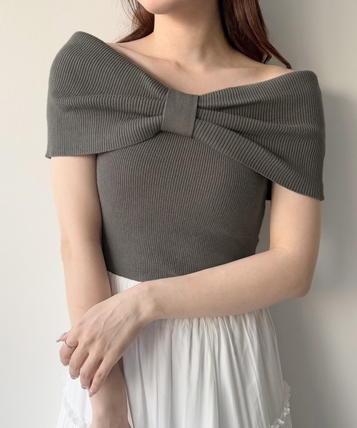 mipiarl(ミピアール)の「リボンオフショルニット(ニット/セーター・レディース・ブラック/アイボリー/チャコール・MEDIUM/LARGE)」の10枚目の写真