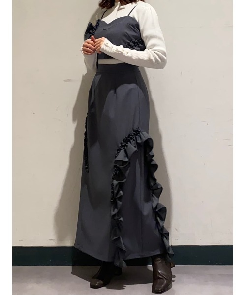 AND COUTURE(アンドクチュール)の「アシメフリルセットアップ(セットアップ・レディース・ブラック/グレー・MEDIUM/SMALL)」の20枚目の写真