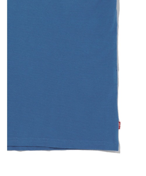 Levi's(リーバイス)の「Levi's/リーバイス リラックスフィット Tシャツ(Tシャツ/カットソー・メンズ・ブルー・XL/L/M/S)」の6枚目の写真
