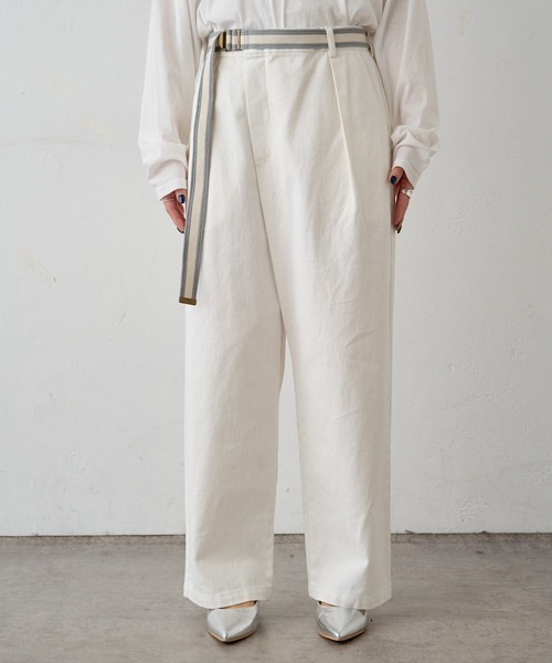 PUAL CE CIN(ピュアルセシン)の「ベルト付きリラックスデニムパンツ(デニムパンツ・レディース・オフホワイト/インディゴブルー/ブルー・FREE)」の20枚目の写真