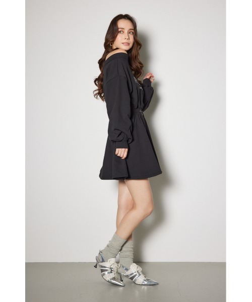 rienda(リエンダ)の「オフショルダースウェットミニフレアワンピース トレーナー 春服(ワンピース・レディース・ブラック/ホワイト/ライトイエロー・FREE)」の14枚目の写真