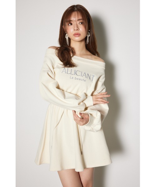 rienda(リエンダ)の「オフショルダースウェットミニフレアワンピース トレーナー 春服(ワンピース・レディース・ブラック/ホワイト/ライトイエロー・FREE)」の20枚目の写真