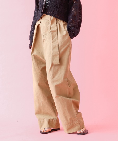 Rouge vif la cle(ルージュヴィフラクレ)の「【Le Melange/ル・メランジュ】ツイルハイウエストパンツ / ベルト付き【WEB限定】(その他パンツ・レディース・ベージュ/キャメル・フリー)」の22枚目の写真