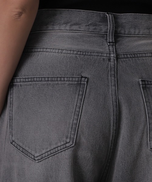 ROSE BUD（ローズバッド）の「パネルデニムパンツ（デニムパンツ・レディース・ブラック/ブルー・S/M）」の13枚目の写真