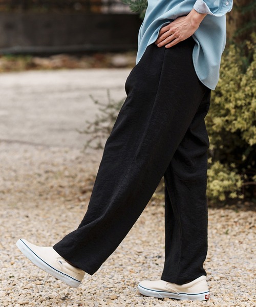 CAMBIO(カンビオ)の「mp13306-Peach Skin Wide Straight Pants ワイドストレートパンツ(その他パンツ・メンズ・ブラック/ベージュ/グレー・S/M/L)」の6枚目の写真