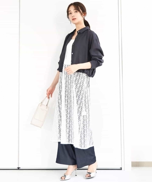 MK MICHEL KLEIN(エムケーミッシェルクラン)の「デニムライクワイドパンツ/洗える(デニムパンツ・レディース・ネイビー・38/36)」の3枚目の写真