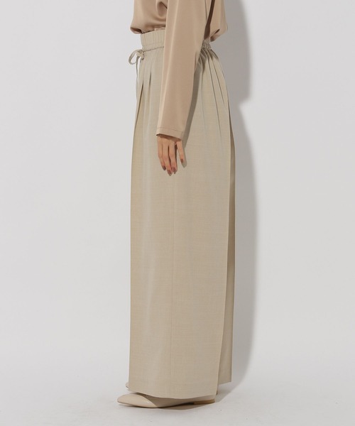 Elura(エルーラ)の「映えラクイージーワイドパンツ<低身長サイズあり>/292397(その他パンツ・レディース・ネイビー/ライトグレー/グレイッシュベージュ・MEDIUM/LARGE/FREE(S))」の12枚目の写真