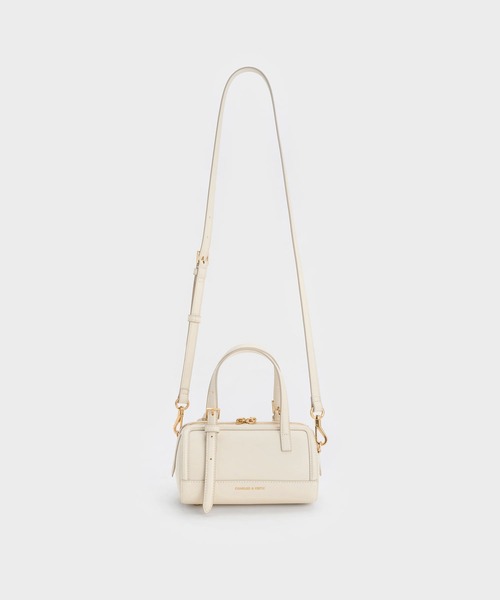 CHARLES & KEITH（チャールズ & キース）の「Enola エノラ ボウリングバッグ（トートバッグ・レディース・クリーム/スミクロ/レンガ・S）」の12枚目の写真
