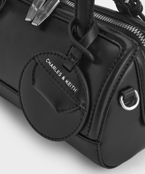 CHARLES & KEITH（チャールズ & キース）の「Enola エノラ ボウリングバッグ（トートバッグ・レディース・クリーム/スミクロ/レンガ・S）」の15枚目の写真