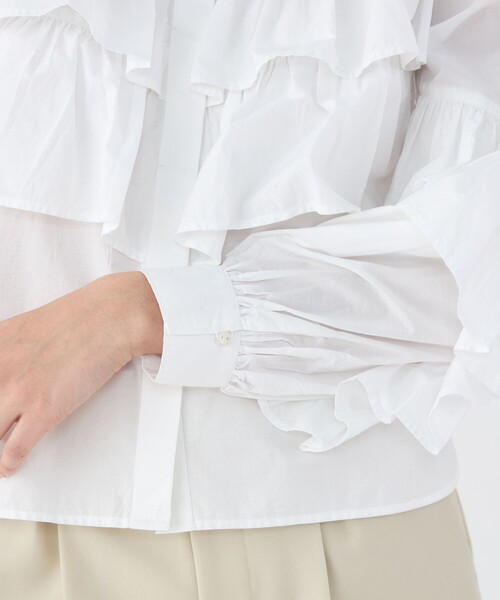 ヌキテパ トゥモローランド TIEREDFRILLED コットンシャツ 2025