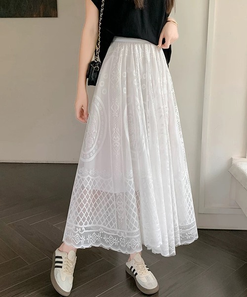 shopnikoniko（ショップニコニコ）の「総レーススカート フレア ボリューム ロング丈 スカート（スカート・レディース・ホワイト/ブラック・フリー）」の4枚目の写真