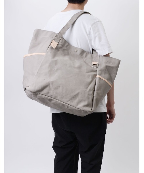 master-piece（マスターピース）の「master-piece / RB TOTE2 トートバッグL / No.224050（トートバッグ・メンズ・アイボリー/ブラック/カーキ/グレー/ブルー・FREE）」の12枚目の写真