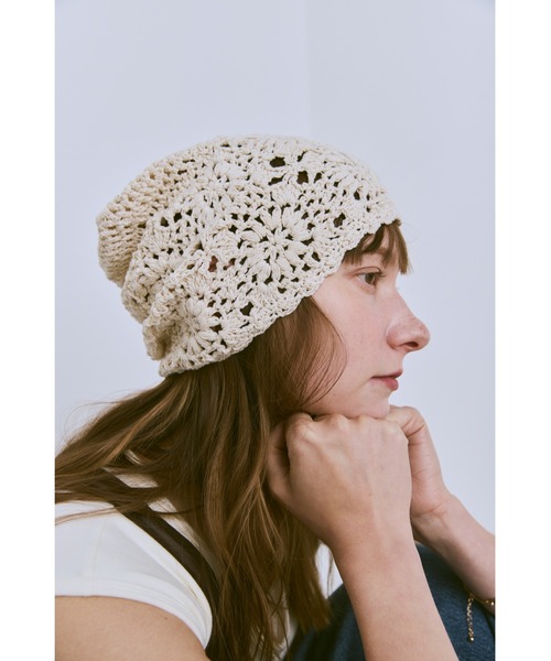 ニットキャップ・ビーニー IVY OAK \"Annie Lie\" balaclava (IO210079 ANNIE LEEBE453) Ivy Oak Annie Lie Balaclava In Beige - 32% Off | Editorialist
