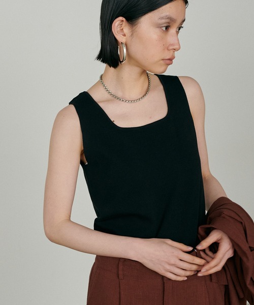 LARUTA(ラルータ)の「【LARUTA】ニットタンクトップ(タンクトップ・レディース・ピンク/キャメル/ブラック/グレー/オフホワイト/ベージュ/チャコールグレー・FREE)」の1枚目の写真