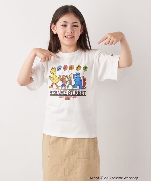 SHIPS any（シップス エニィ）の「FRUIT OF THE LOOM: SESAME STREET プリント Tシャツ<KIDS>（Tシャツ/カットソー・キッズ・ダークグレー/ホワイト/ライトグレー/ライトグリーン・110/150/130）」の7枚目の写真