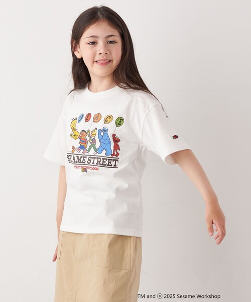 SHIPS any（シップス エニィ）の「FRUIT OF THE LOOM: SESAME STREET プリント Tシャツ<KIDS>（Tシャツ/カットソー・キッズ・ダークグレー/ホワイト/ライトグレー/ライトグリーン・110/150/130）」の8枚目の写真