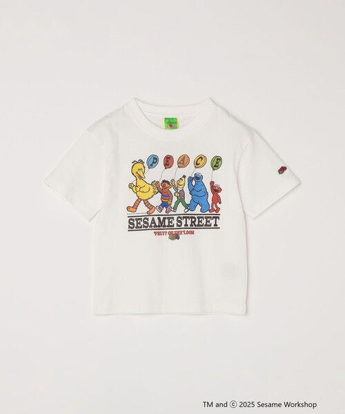 SHIPS any（シップス エニィ）の「FRUIT OF THE LOOM: SESAME STREET プリント Tシャツ<KIDS>（Tシャツ/カットソー・キッズ・ダークグレー/ホワイト/ライトグレー/ライトグリーン・110/150/130）」の18枚目の写真